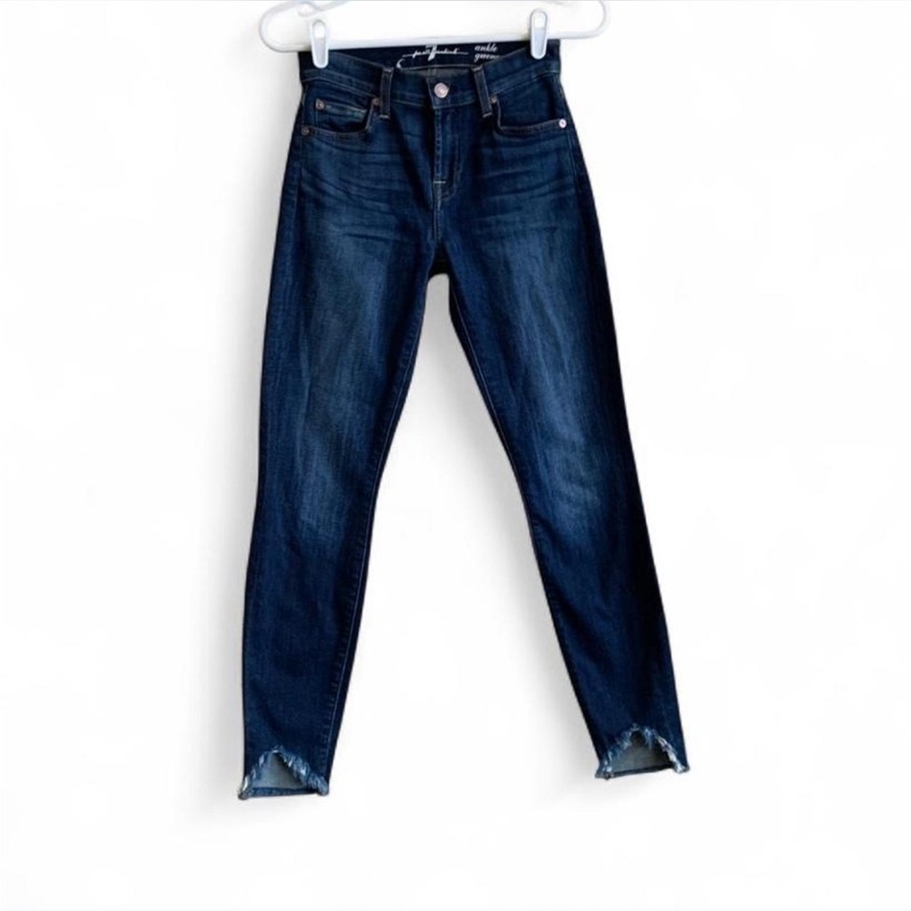 7 for All Mankind Dark Blue Jeans size 24!
